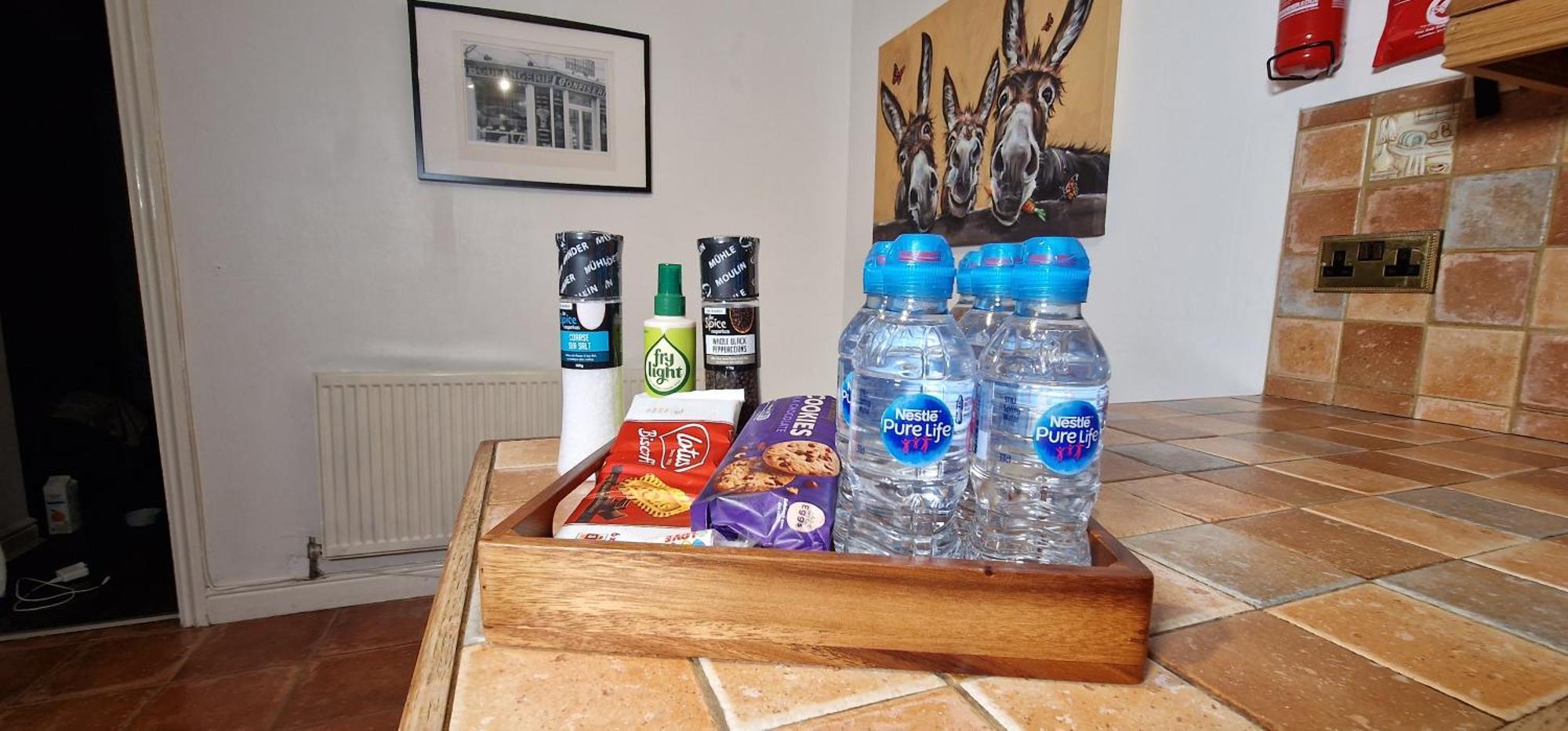 Spacious & Comfy Home- Very Close To Nec Birmingham ,Hs2 & Airport- Perfect For Contractors & Groups- Free Parking & Fast Wifi Marston Green Luaran gambar